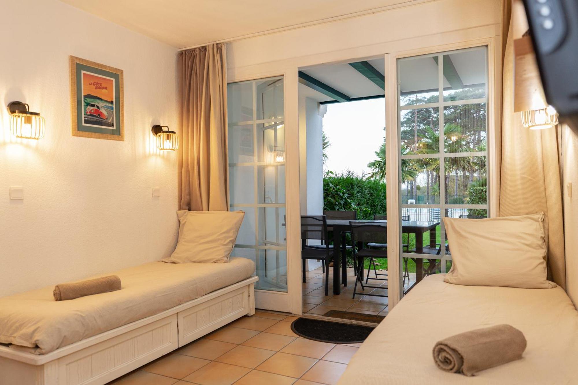 Appartement Atlantic Selection - Domaine De Bordaberry - Terrasse & Superbe Piscine à Urrugne Extérieur photo